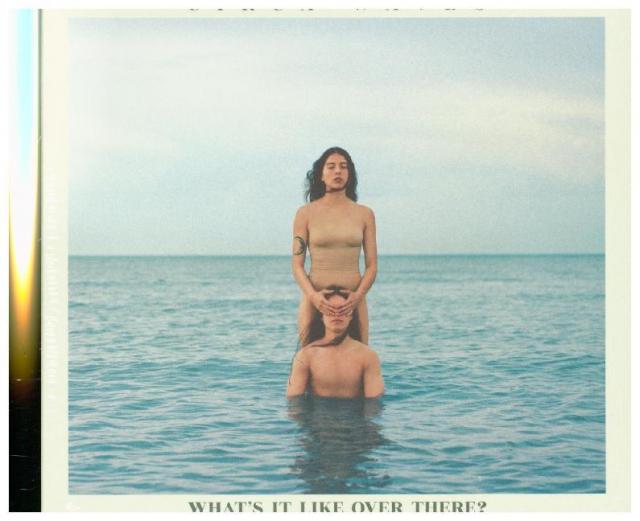 What's It Like Over There?, 1 Audio-CD