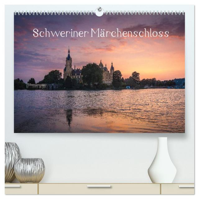 Schweriner Märchenschloss (hochwertiger Premium Wandkalender 2024 DIN A2 quer), Kunstdruck in Hochglanz