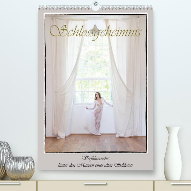 Schlossgeheimnis (Premium, hochwertiger DIN A2 Wandkalender 2022, Kunstdruck in Hochglanz)