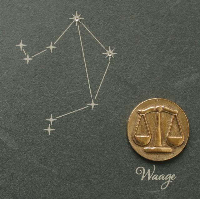 Waage|Sternzeichen auf Schieferplatte mit Bronzeplakette